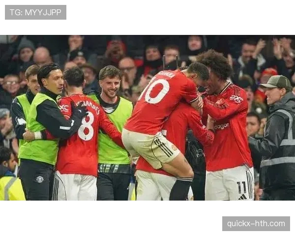 德里赫特状态回暖助力球队取胜，精彩表现值得关注